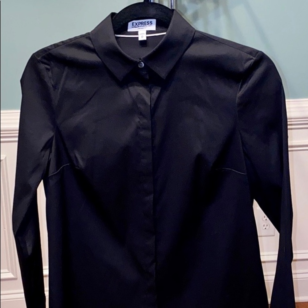Express Ultimate Essential Straight Fit Shirt